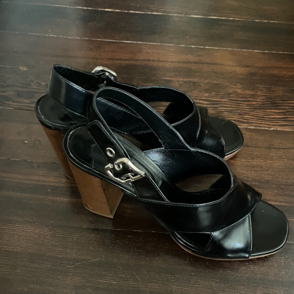 PRADA Women - Genuine Black Patent Leather Wedges - Size 41 - Picture 4 of 10